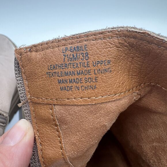 Lucky Brand Eabile Booties Womens 7.5 Taupe Leather Chunky Lug Sole Ankle Zip - Picture 9 of 11